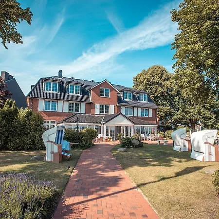 Hotel Strandhotel 4*