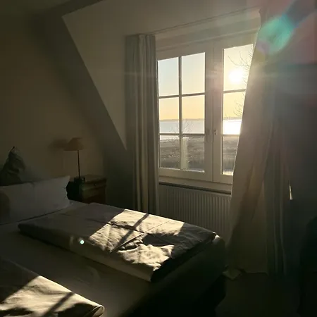 Strandhotel 3*