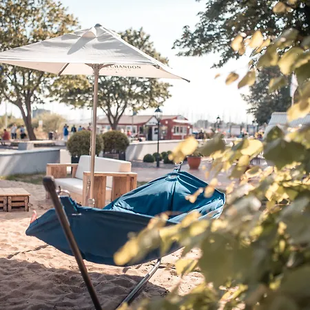 호텔 Strandhotel 3*