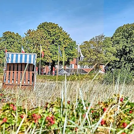 Szálloda Strandhotel 3*