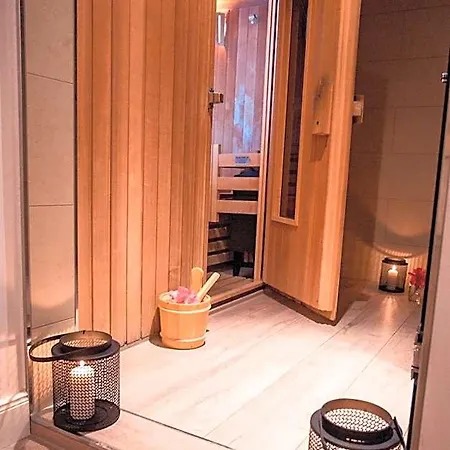 호텔 Strandhotel 3*