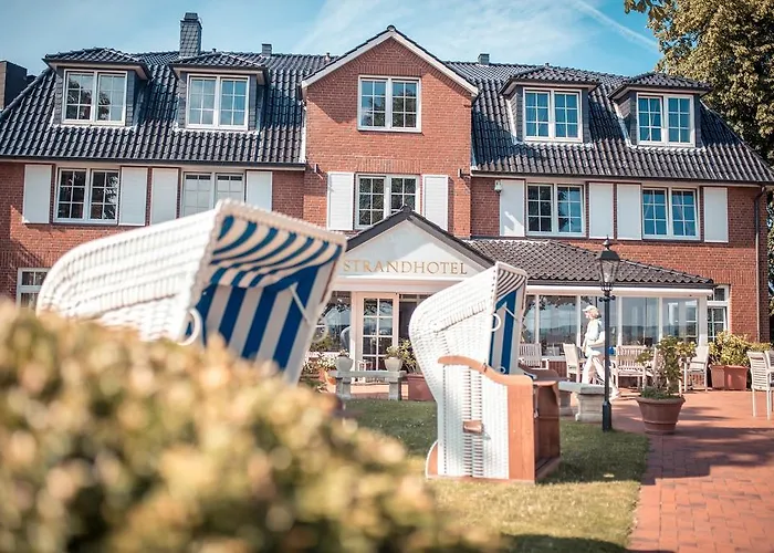 Отель Strandhotel