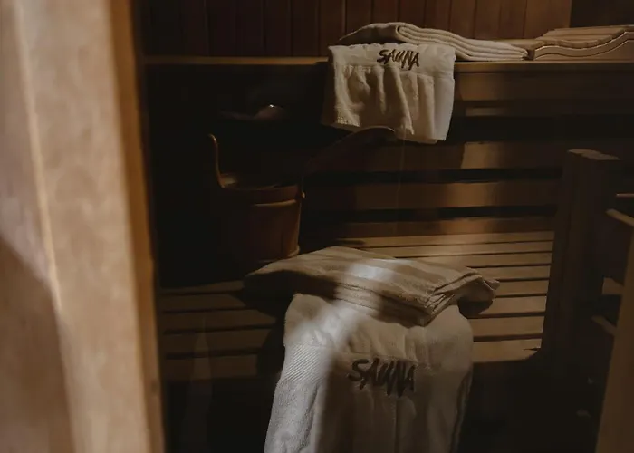 Отель Strandhotel 3*