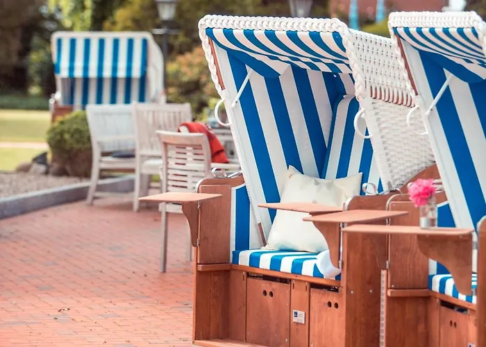 Отель Strandhotel Штранде