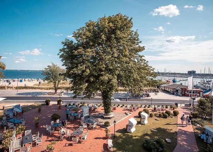 Strandhotel Отель