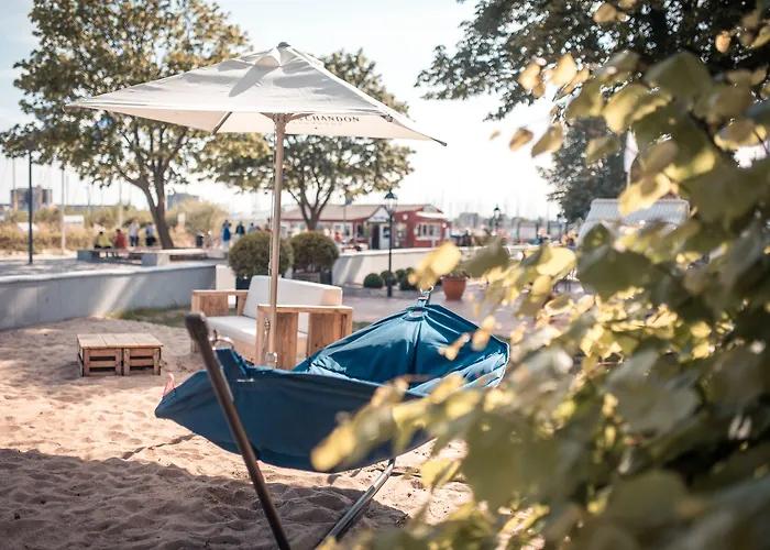 Отель Strandhotel 3*